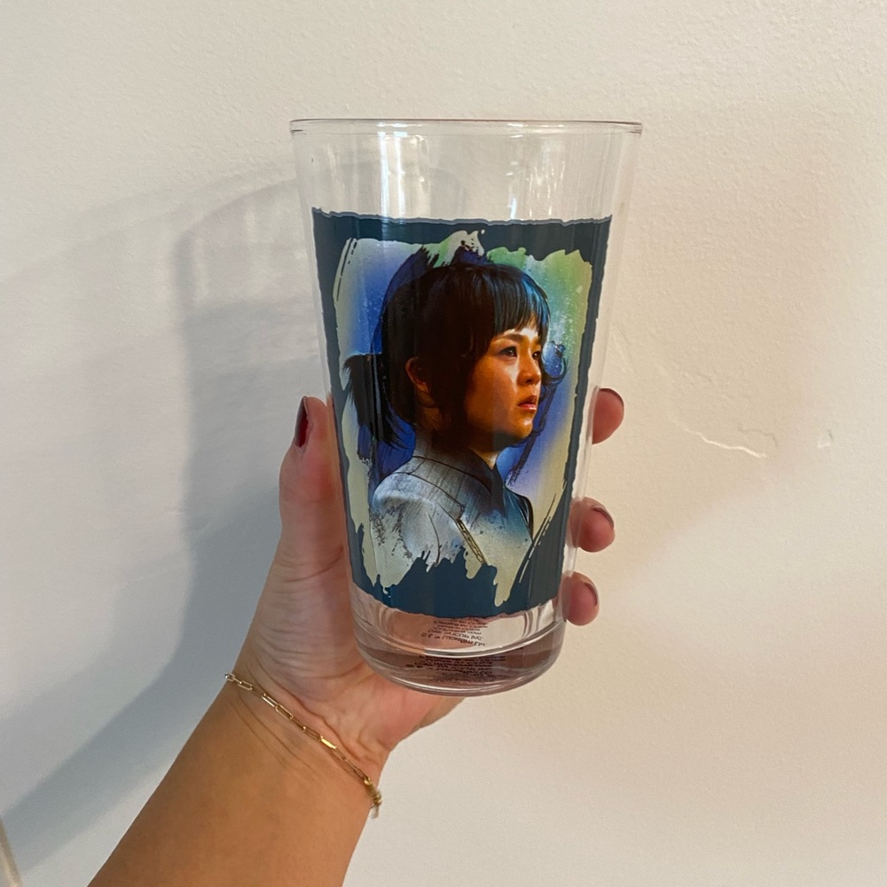 STAR WARS The Last Jedi Pint Glass -Rose Tico - Picture 3 of 5
